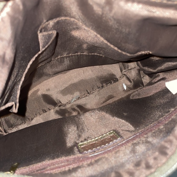 Olive Green Leather Shoulder Bag - Picture 6 of 14